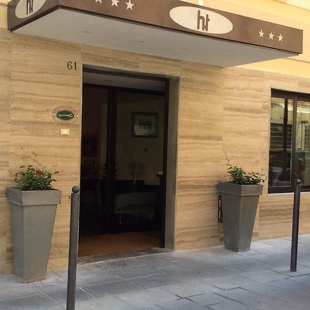 Hotel Touring Λιβόρνο Εξωτερικό φωτογραφία