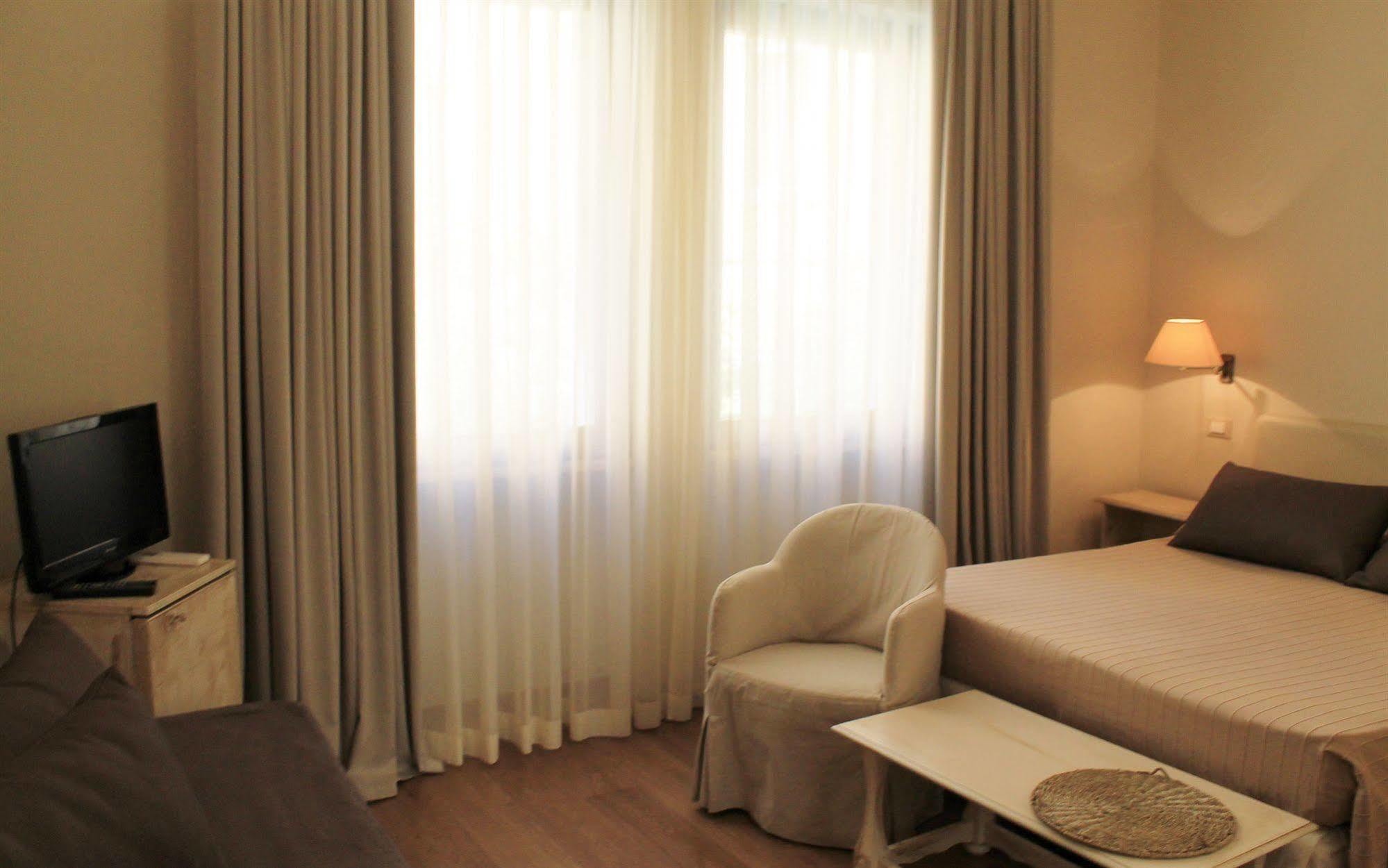 Hotel Touring Λιβόρνο Εξωτερικό φωτογραφία